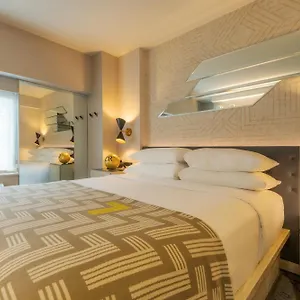 Pestana Cr7 Times Square מלון
